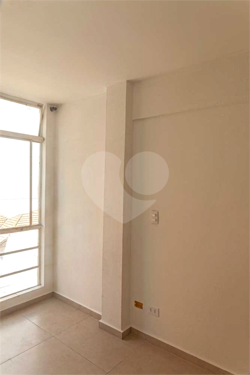APARTAMENTO em SANTA CECÍLIA