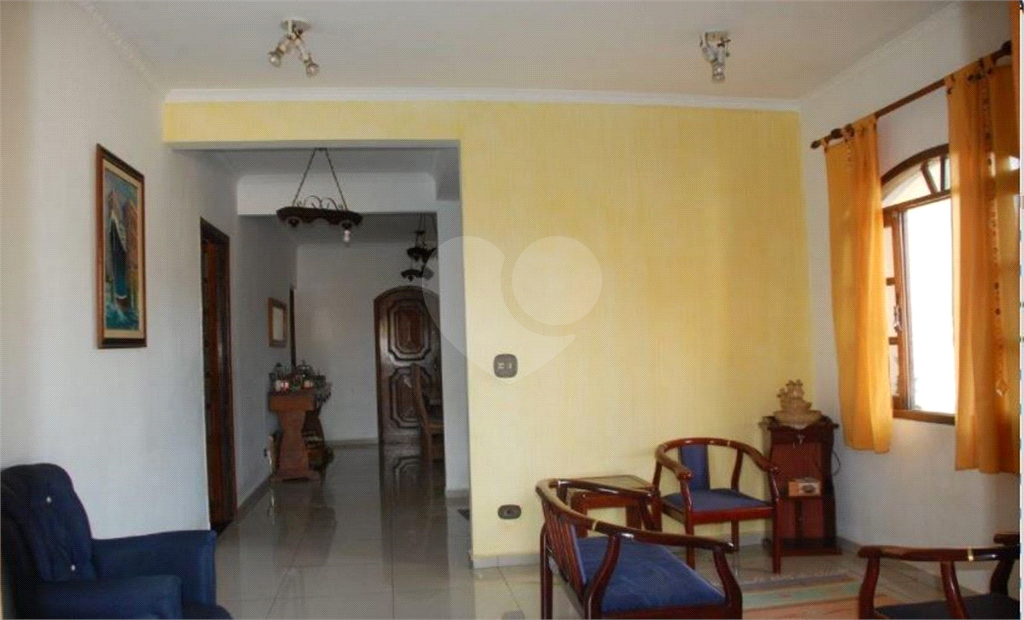 SOBRADO em JARDIM PINHAL