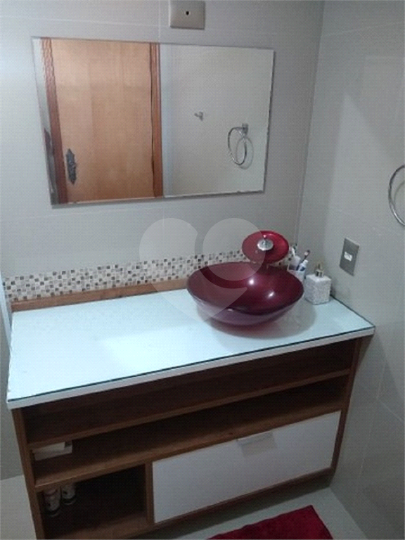APARTAMENTO em CENTRO