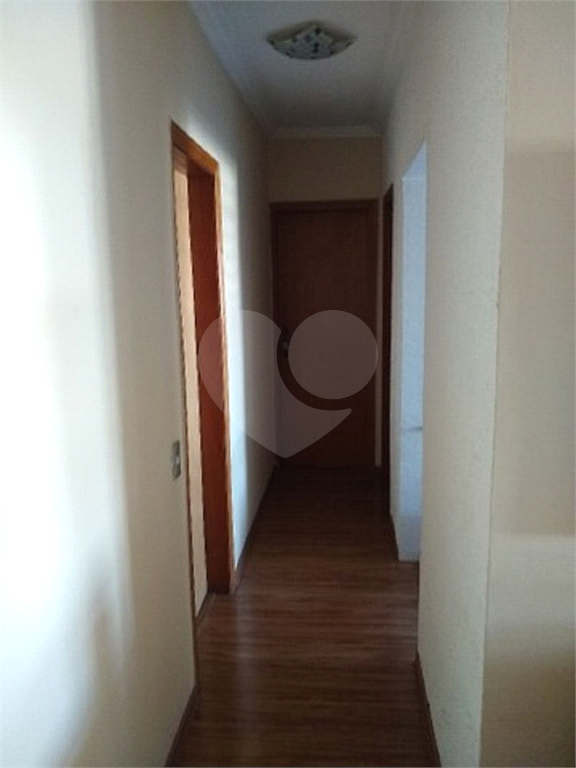APARTAMENTO em CENTRO