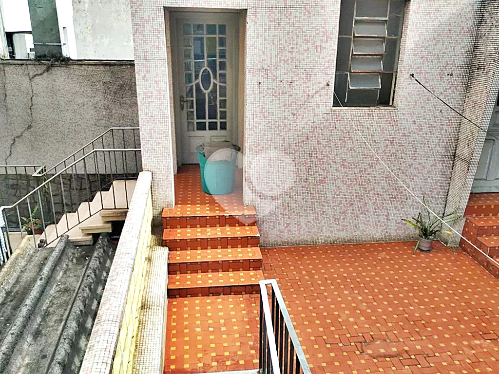 Casa à venda com 4 quartos, 300m² - Foto 25