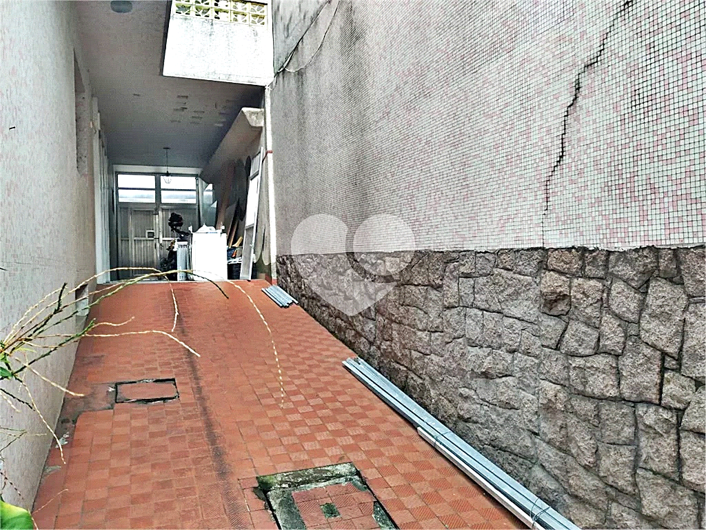 Casa à venda com 4 quartos, 300m² - Foto 13