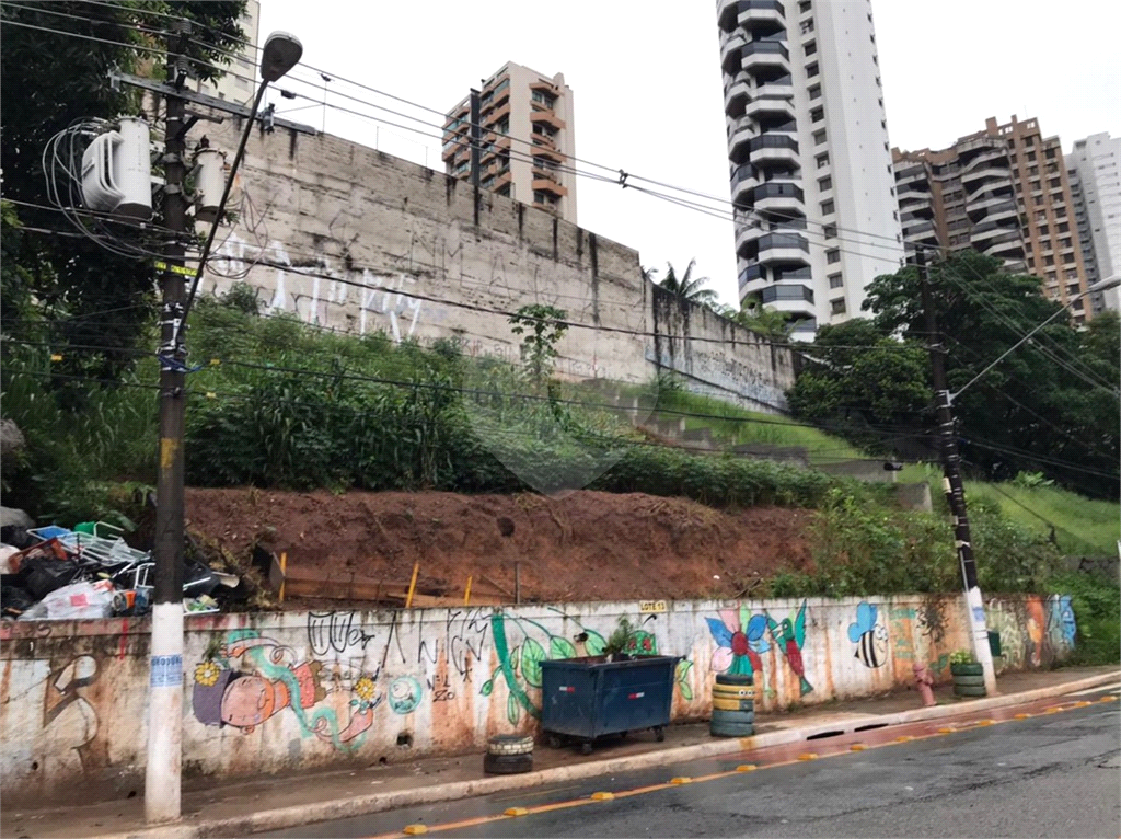 TERRENO em MORUMBI