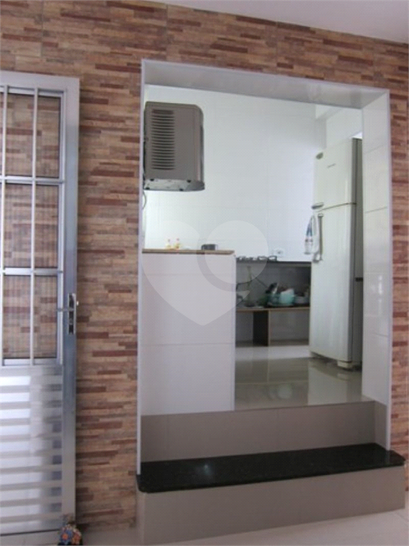 Ótima oportunidade - DUAS CASAS JD. SAPOPEMA -  Oportunidade