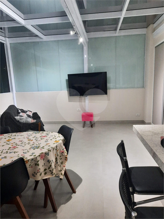 Duplex 144m2 no bairro da Vila Matilde 04 dormitórios com garagem.