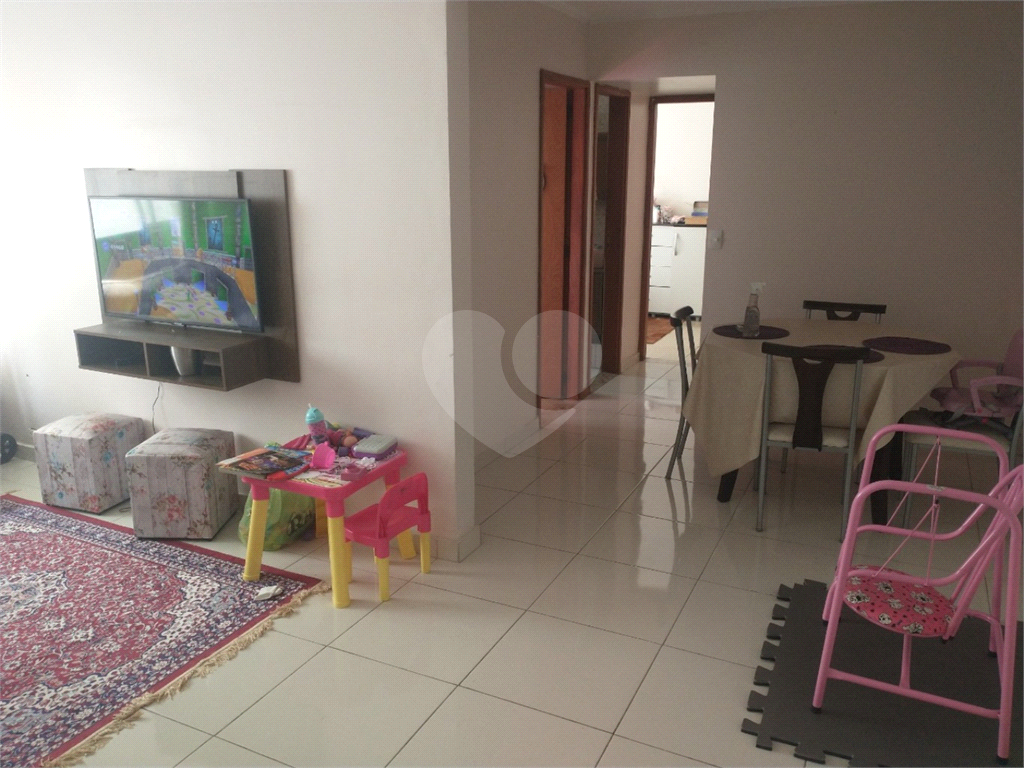 APARTAMENTO em MANDAQUI