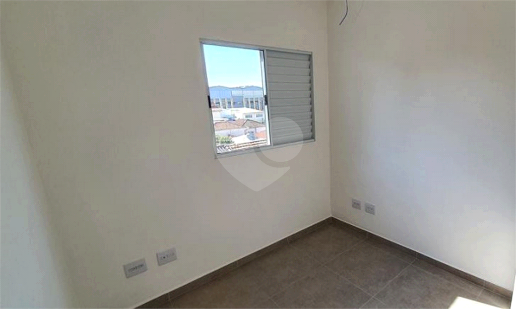 APARTAMENTO em CASA VERDE