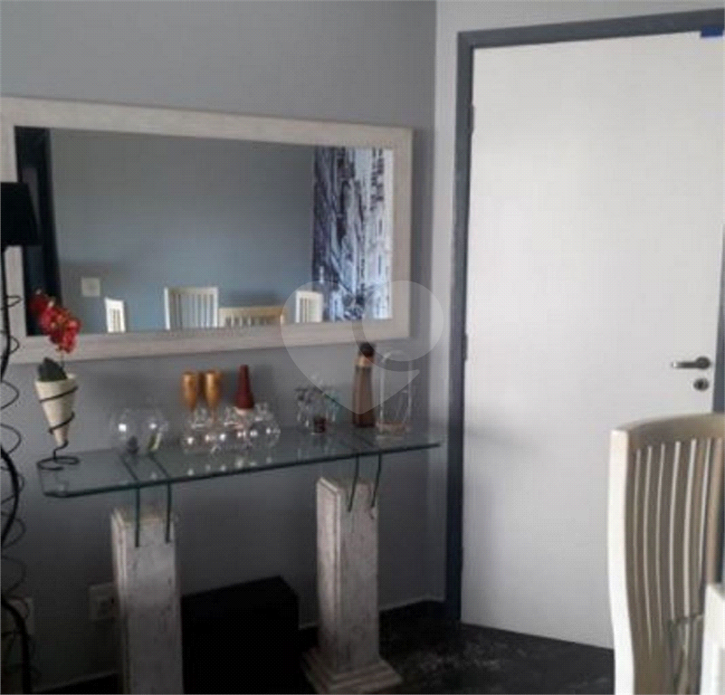 APARTAMENTO em CASA VERDE