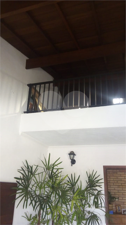 Casa à venda com 2 quartos, 211m² - Foto 8
