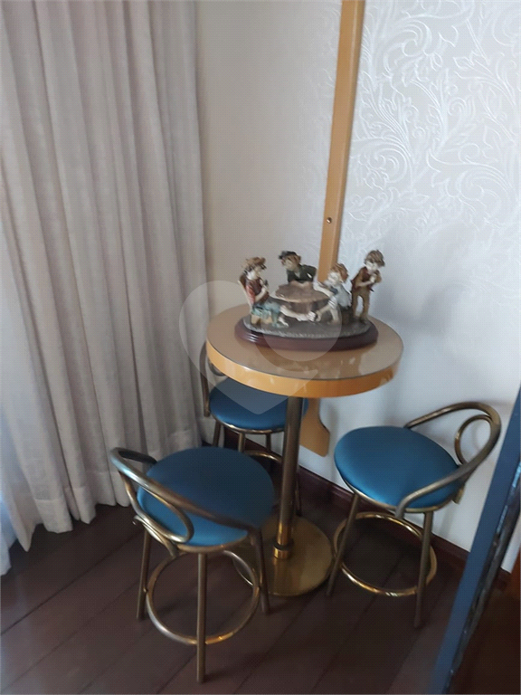 APARTAMENTO em TREMEMBÉ