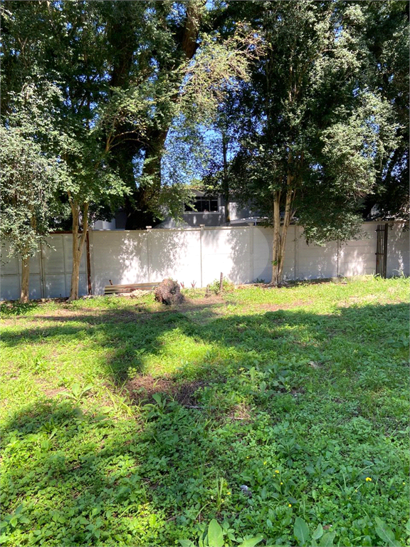 TERRENO COM 667 M² EM RUA FECHADA ALTO DE PINHEIROS