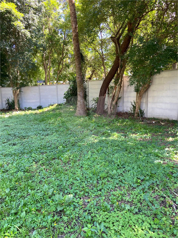 TERRENO COM 667 M² EM RUA FECHADA ALTO DE PINHEIROS