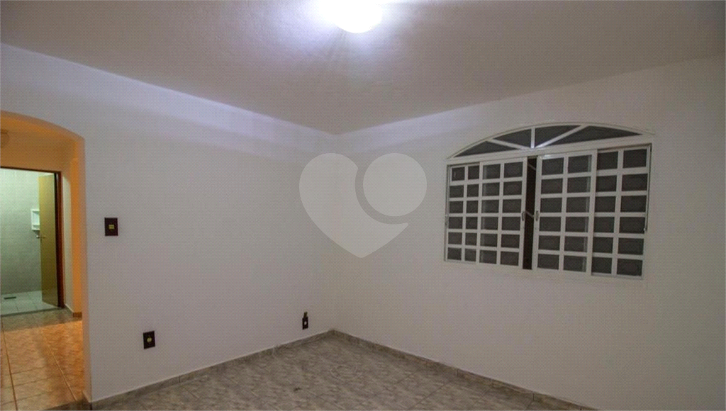 Casa à venda com 3 quartos, 220m² - Foto 43