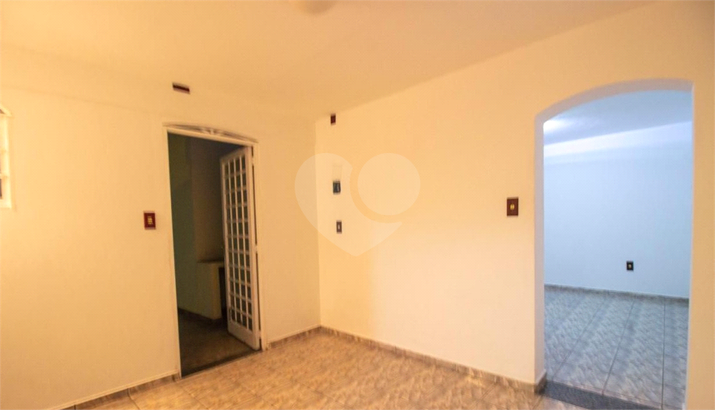 Casa à venda com 3 quartos, 220m² - Foto 40