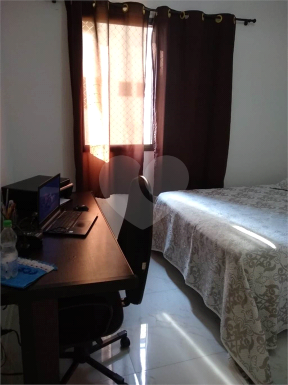 APARTAMENTO em TREMEMBÉ
