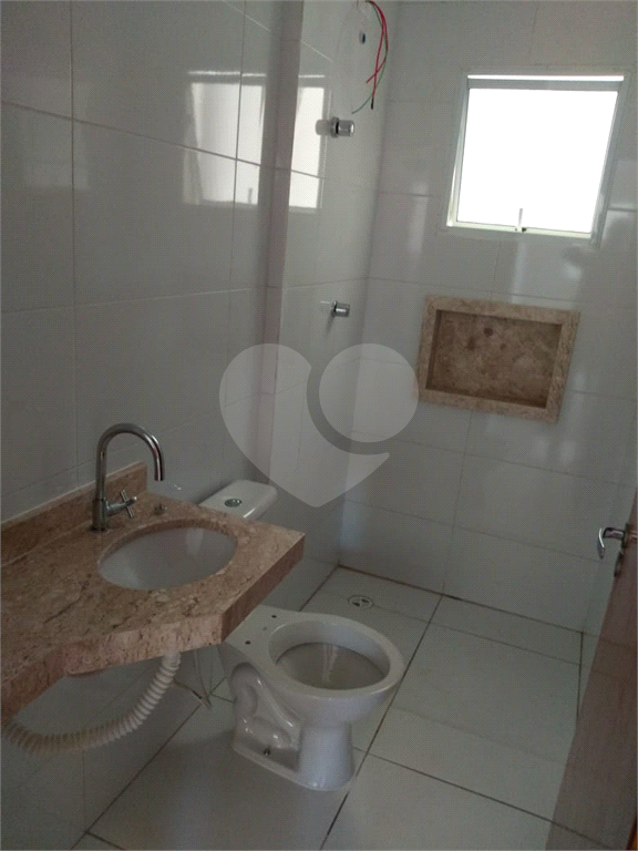 Condomínio de 18 casas, 2 dormitórios, 1 vaga no bairro de  Vila Gustavo
