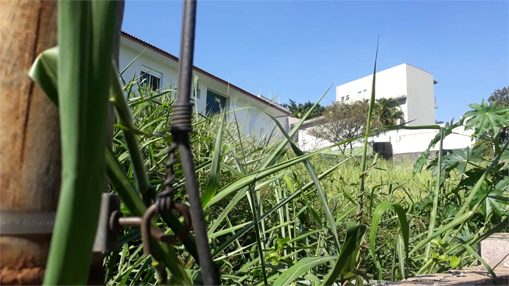 Terreno no Jardim São Bento com 600 metros  topografia plana para construção de Casa de Alto Padrão!