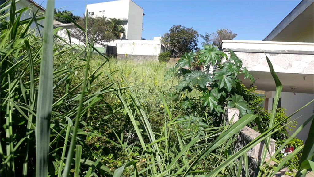 Terreno no Jardim São Bento com 600 metros  topografia plana para construção de Casa de Alto Padrão!
