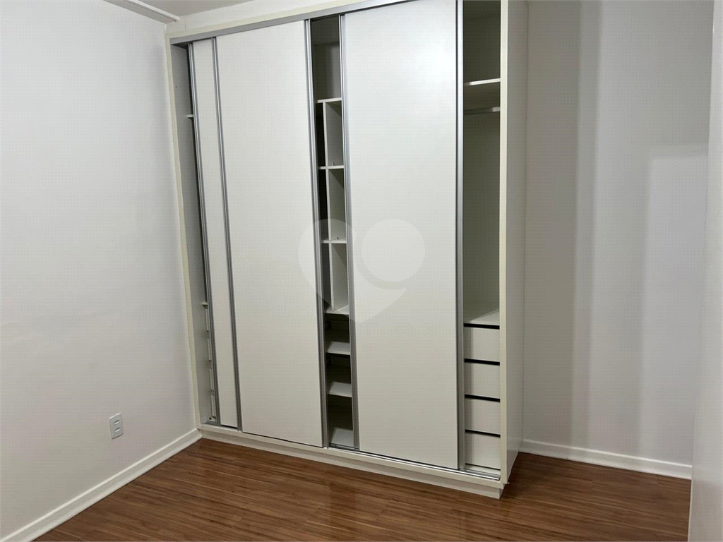 Casa com 3 dormitórios a venda no Jardim Arnoni