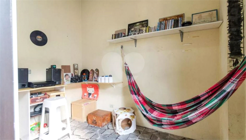APARTAMENTO em CENTRO