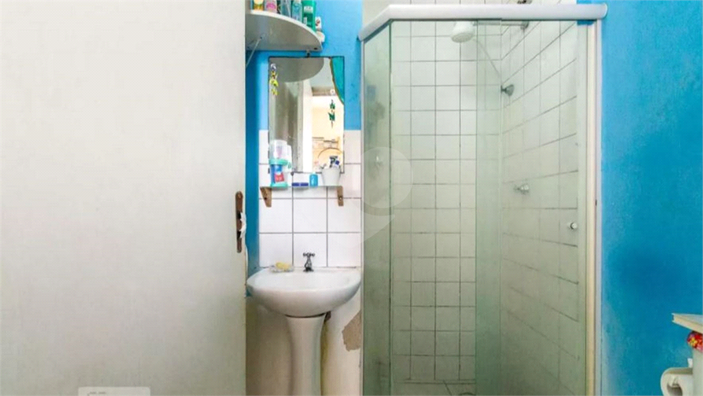 APARTAMENTO em CENTRO