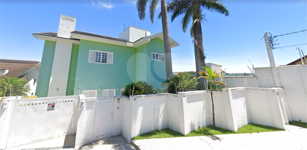 Tremembé Casa de Alto Padrão com elevador 1090 m² de área construída 7 suítes e linda área de lazer!