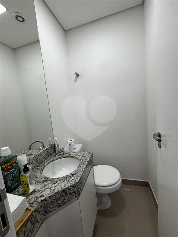 Lage comercial localizada em andar alto, com excelente localização em Santana.