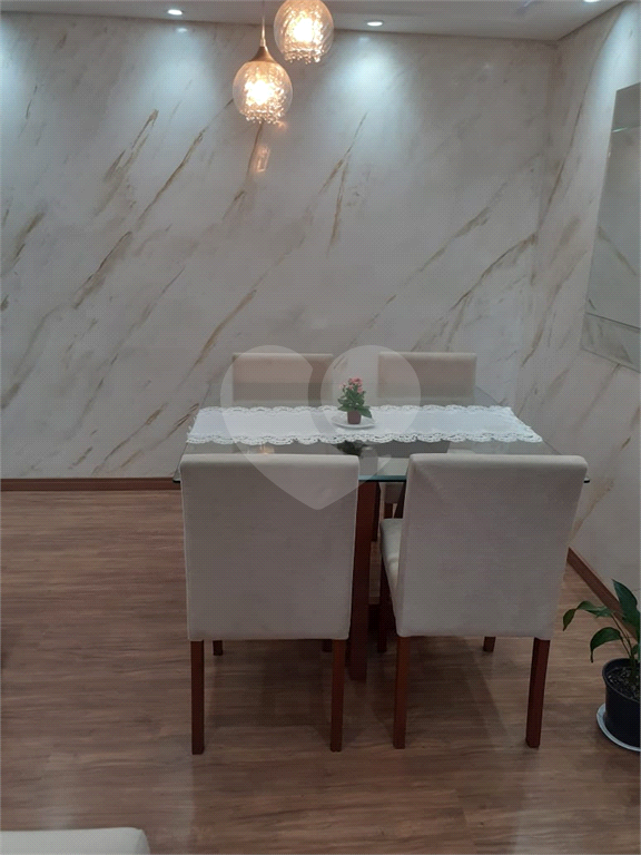 APARTAMENTO em HORTO