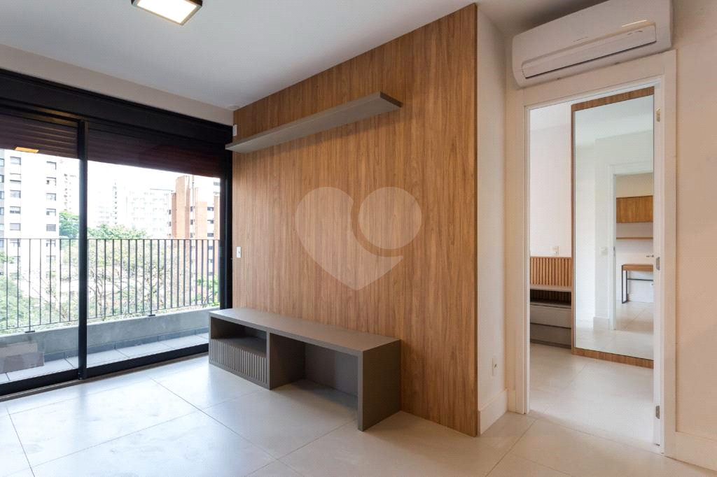 APARTAMENTO em VILA MADALENA