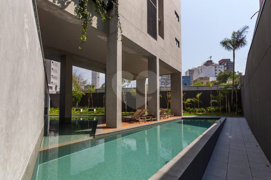 APARTAMENTO em VILA MADALENA