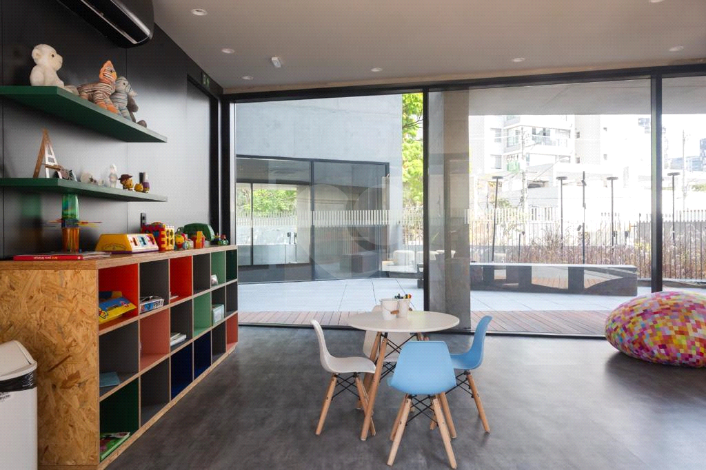 APARTAMENTO em VILA MADALENA