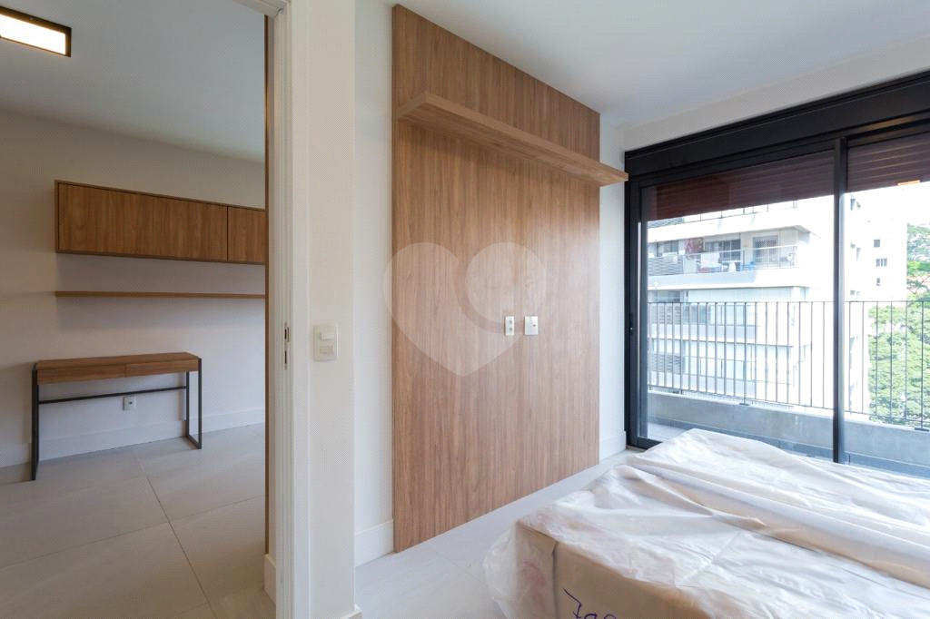 APARTAMENTO em VILA MADALENA