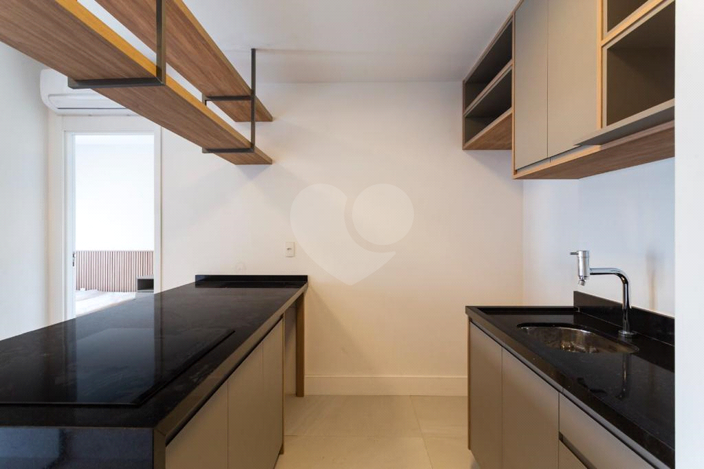 APARTAMENTO em VILA MADALENA