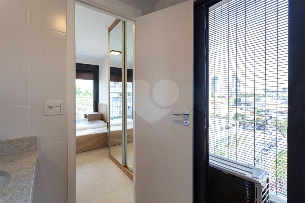 APARTAMENTO em VILA MADALENA