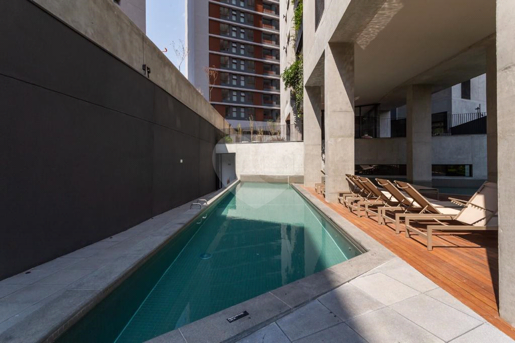 APARTAMENTO em VILA MADALENA