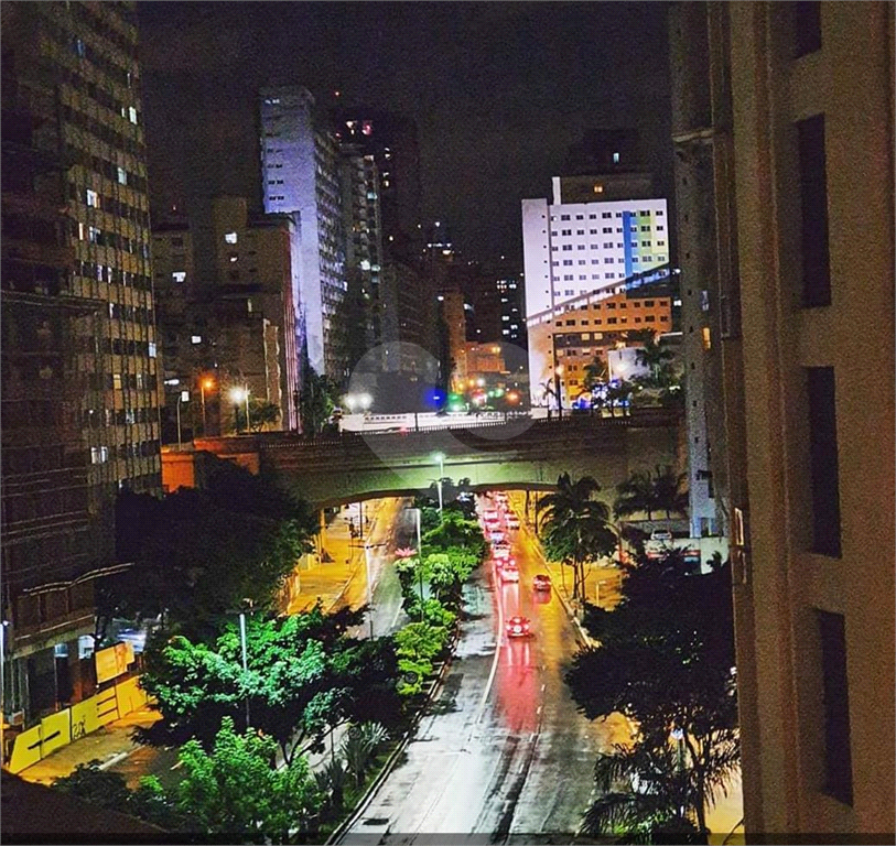 Amplo Apartamento no Centro