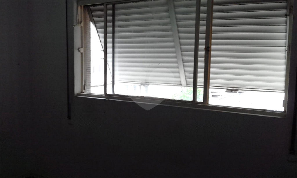 APARTAMENTO em CONSOLAÇÃO