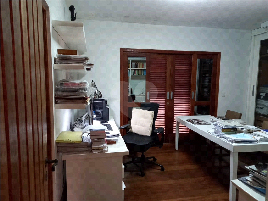 Lindoimóvel no Jardim São Bento  em rua totalmente residencial, com rápido acesso a Braz Leme , Sant