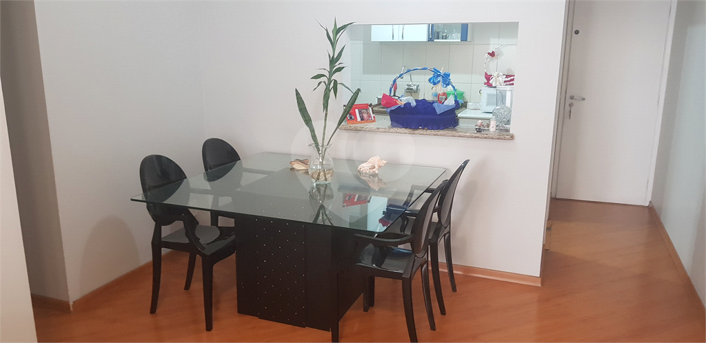 Apartamento á venda 4 dormitórios 1 suíte 2 vagas  Rua Voluntários da Pátria em Santana, São Paulo/SP 