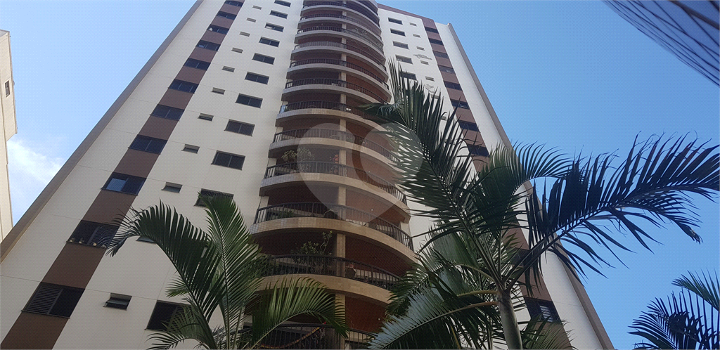 Apartamento á venda 4 dormitórios 1 suíte 2 vagas  Rua Voluntários da Pátria em Santana, São Paulo/SP 