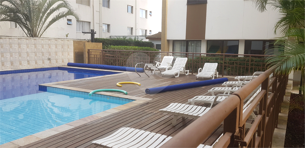 Apartamento á venda 4 dormitórios 1 suíte 2 vagas  Rua Voluntários da Pátria em Santana, São Paulo/SP 