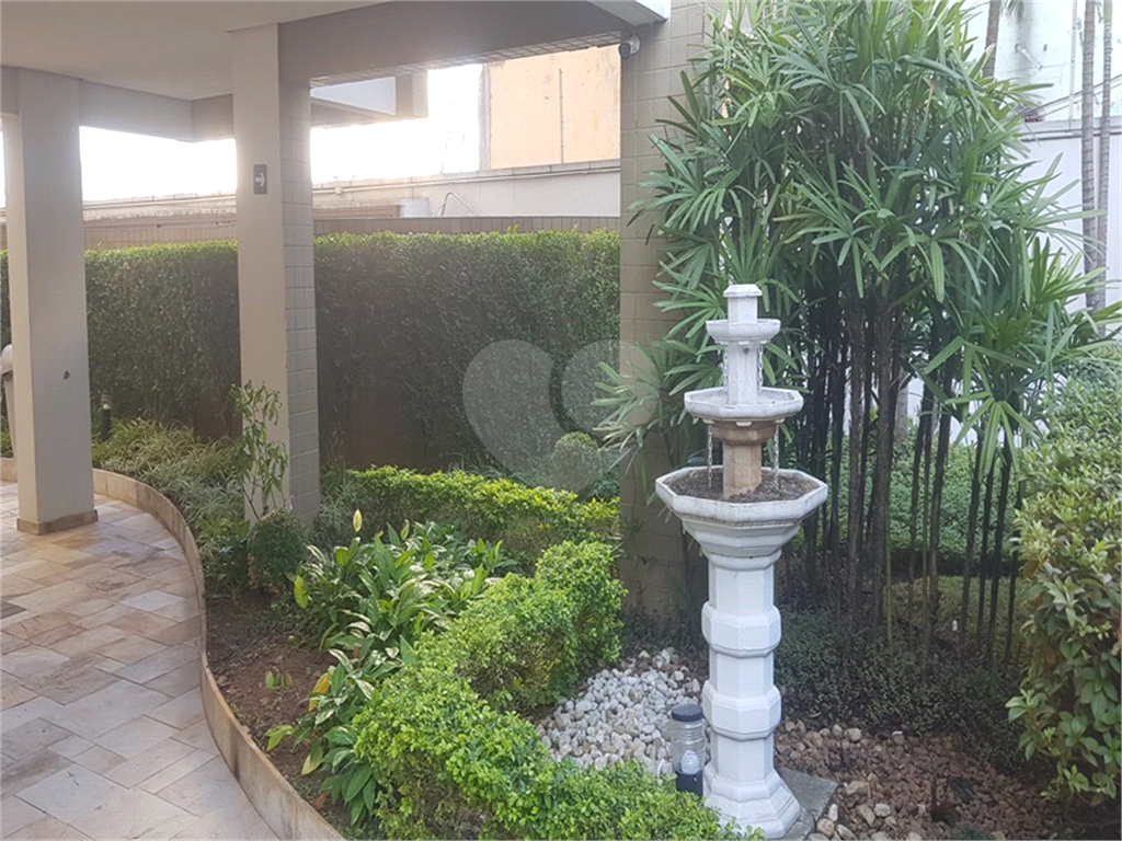 Apartamento á venda 4 dormitórios 1 suíte 2 vagas  Rua Voluntários da Pátria em Santana, São Paulo/SP 