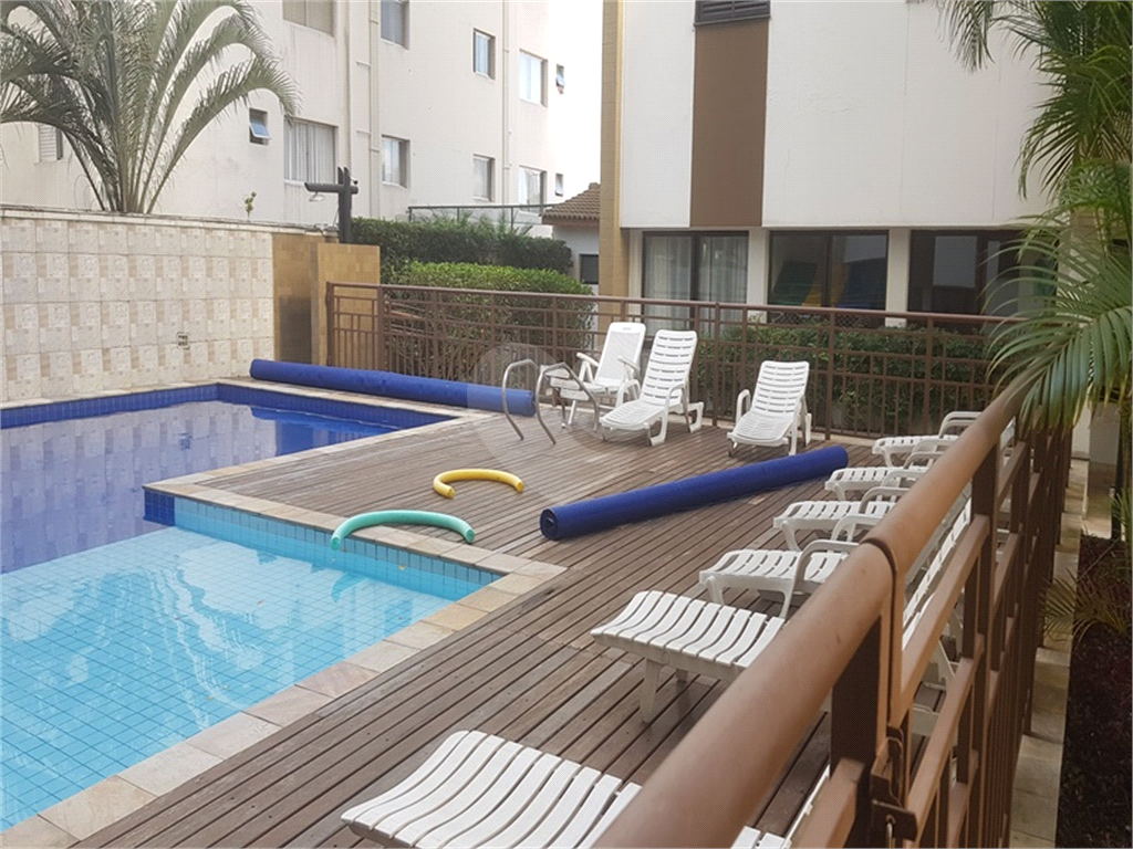 Apartamento á venda 4 dormitórios 1 suíte 2 vagas  Rua Voluntários da Pátria em Santana, São Paulo/SP 