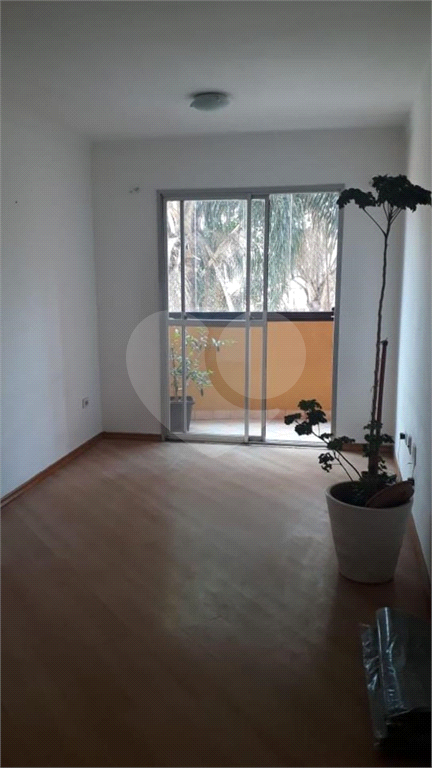 APARTAMENTO em MANDAQUI