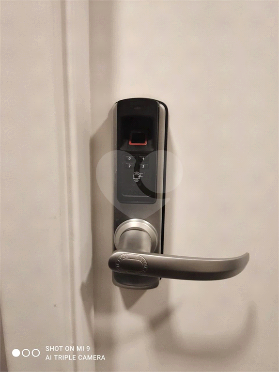 APARTAMENTO em CENTRO