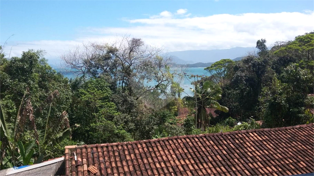 lindo sobrado em  Praia de Picinguaba.