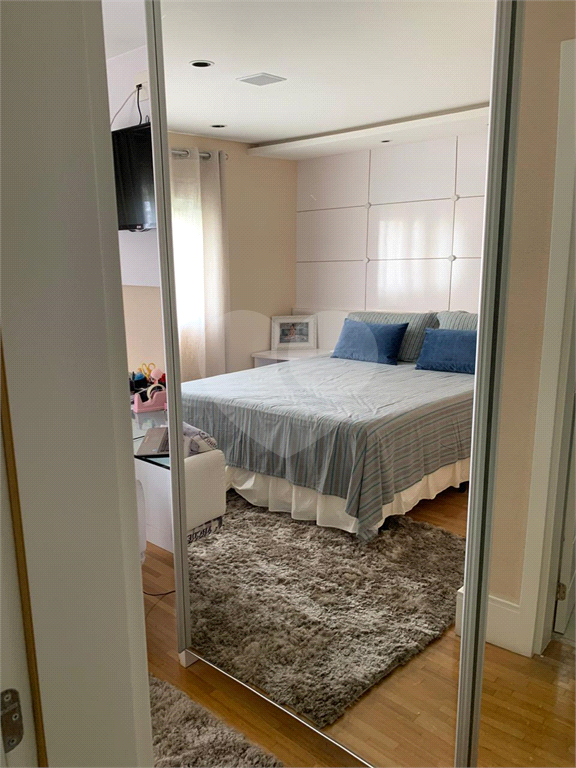 APARTAMENTO em TATUAPÉ