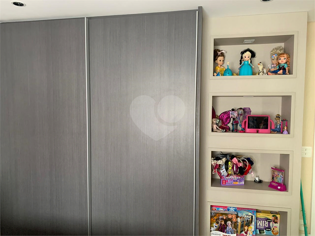 APARTAMENTO em TATUAPÉ
