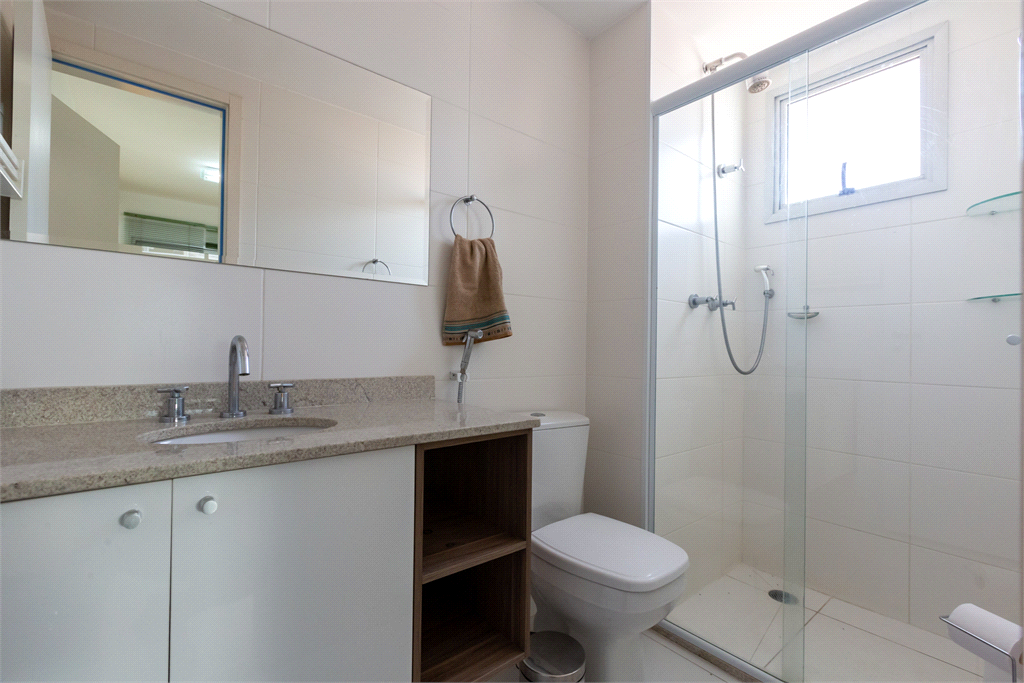 APARTAMENTO em SANTO AMARO