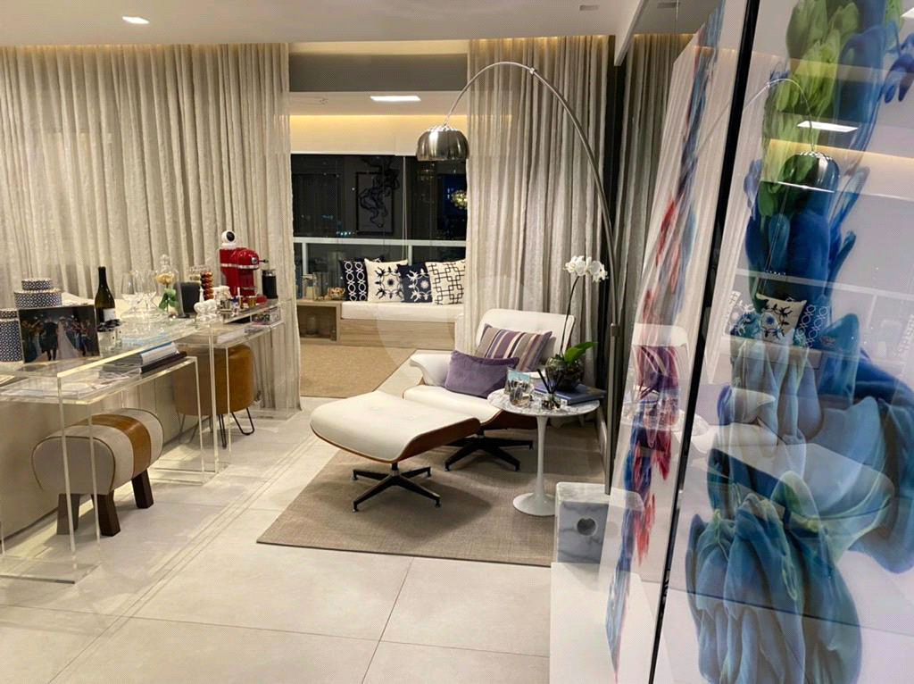 Apartamento 2 Quartos 92 uteis para venda em Jardim Dom Bosco